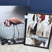 Two canvases showing a flamingo photo canvas and a framed movie poster for 'Lola Rennt'