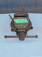 Top view of the vise showing the jaws and screw handle, front jaw marked with lot label.