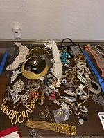 Overview of entire jewelry assortment