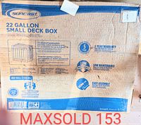 Cardboard box packaging with brand, features, and specifications of the 22-gallon small deck box.