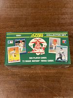 Top view of sealed 1991 Score Collector Set box detailing it contains 900 player cards and 72 Magic Motion trivia cards.