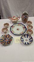 Full overview of all porcelain items on display