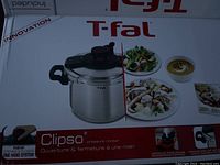 Box for T-fal Clipso pressure cooker showing product branding and images of meals.