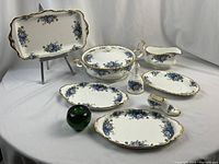 Overview of entire set arranged together