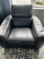 Front view of single power recliner seat