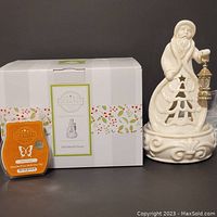 Scentsy Old World Santa warmer in ceramic with amber wax bar and packaging
