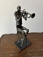 Front left angle showing overall form and instrument details