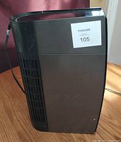 Front and side view illustrating overall shape and color