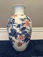 Full view of vase showing bird and flower design