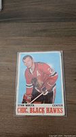 Front of 1970 Stan Mikita OPC hockey card showing player image and team information.