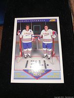 Hockey card depicting Eric Lindros and Rob Pearson of the Oshawa Generals, standing side by side on the ice.