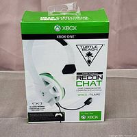 Front view of the Turtle Beach Xbox One Recon Chat Communicator headset retail box showing branding, images, and key features