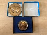 California Bicentennial bronze medal showing front with bear and blue box lid inside