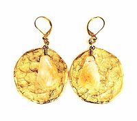 Front view of both earrings showing hammered gold discs and amber natural stone pendants.