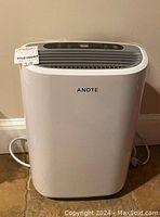 Front view showing brand Andte and overall design.