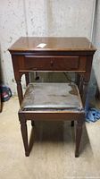 Singer sewing machine table with drawer and matching bench with cushioned seat