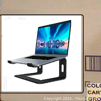 Close-up of a laptop on the Soundance aluminium stand