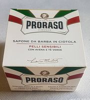 Front of the product box showing Proraso brand, product name, and indication of sensitive skin formula with green tea and oatmeal.