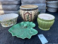 Overview of all planters including the frog lily pad plate