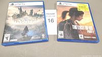 Front covers of the two PS5 game cases, Hogwarts Legacy and The Last of Us Part I
