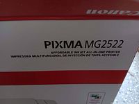 Box close-up showing Canon Pixma MG2522 model and branding.