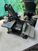 Photo of the complete Delta 5" disc and 1" belt sander showing compact size and structure.
