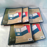 Five packs of Earthwise Twin Pocket Folders, each pack sealed, stacked and displayed.