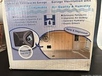 Box front showing product image, bilingual text, claims to improve air quality and humidity, suitable for up to 750 sq/ft.