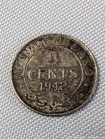 Reverse side of the coin displaying denomination '5 CENTS', year '1942', and word 'NEWFOUNDLAND'.