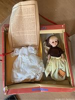 Mary Poppins Horsman doll in original box with extras including additional clothing and box insert text.