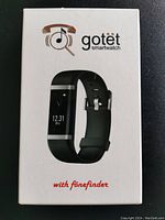 Front of the Gotët smartwatch box showing the watch image and product name with Fonefinder function.
