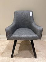 Front view of entire chair