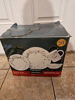 Closed box showing Pfaltzgraff Winterberry dinnerware set, 20-piece on the front with winterberry pattern visible