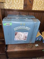 Single Johnson Bros 20 Piece Dinner Service box with green lot sticker