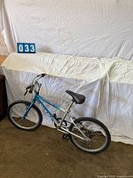 Side view of Giant MTX 125 kids bike showing full frame and wheels