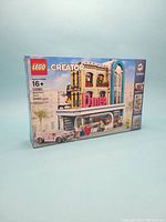 Front of the LEGO Creator Expert Downtown Diner box showing set artwork and piece count