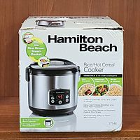 Front of the original Hamilton Beach rice/hot cereal cooker box showing product image, features and capacity details.