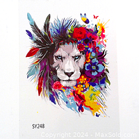 Close-up of vibrant lion art with colorful feathers and flowers, design SY248