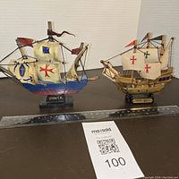 Both the Pinta and Santa Maria ship models shown side by side with size reference ruler and Maxsold tag.