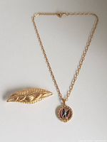 Necklace and brooch full view