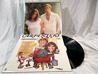 Photo showing the Horizon vinyl record with cover featuring photo of Richard and Karen Carpenter