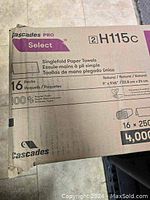 Box of Cascades Pro Select singlefold paper towels, brown, showing packaging details with product name, quantity, and dimensions.