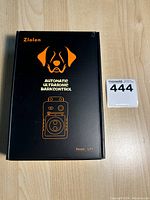 Front of box showing brand Zloien and model U-11 with dog face logo and product name