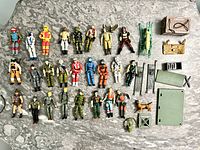 Overview of all figures, weapons and gear laid out