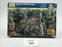 Front view of the kit box showing Italian brand Italeri, scale 1:72, subject WWII German Elite Troops, kit number 6068.