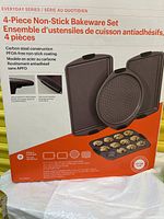 The packaging for the Everyday Series 4-piece non-stick bakeware set showing the product images and features.