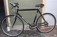 Side view of the full Mariah bike showing frame, tires, seat, and handlebars.