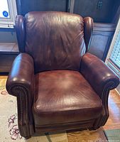 Front view of upright recliner