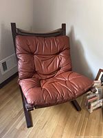 Full front view of lounge chair with cushion