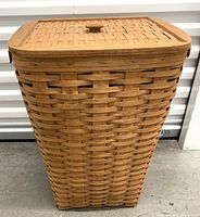Front view of basket with lid on